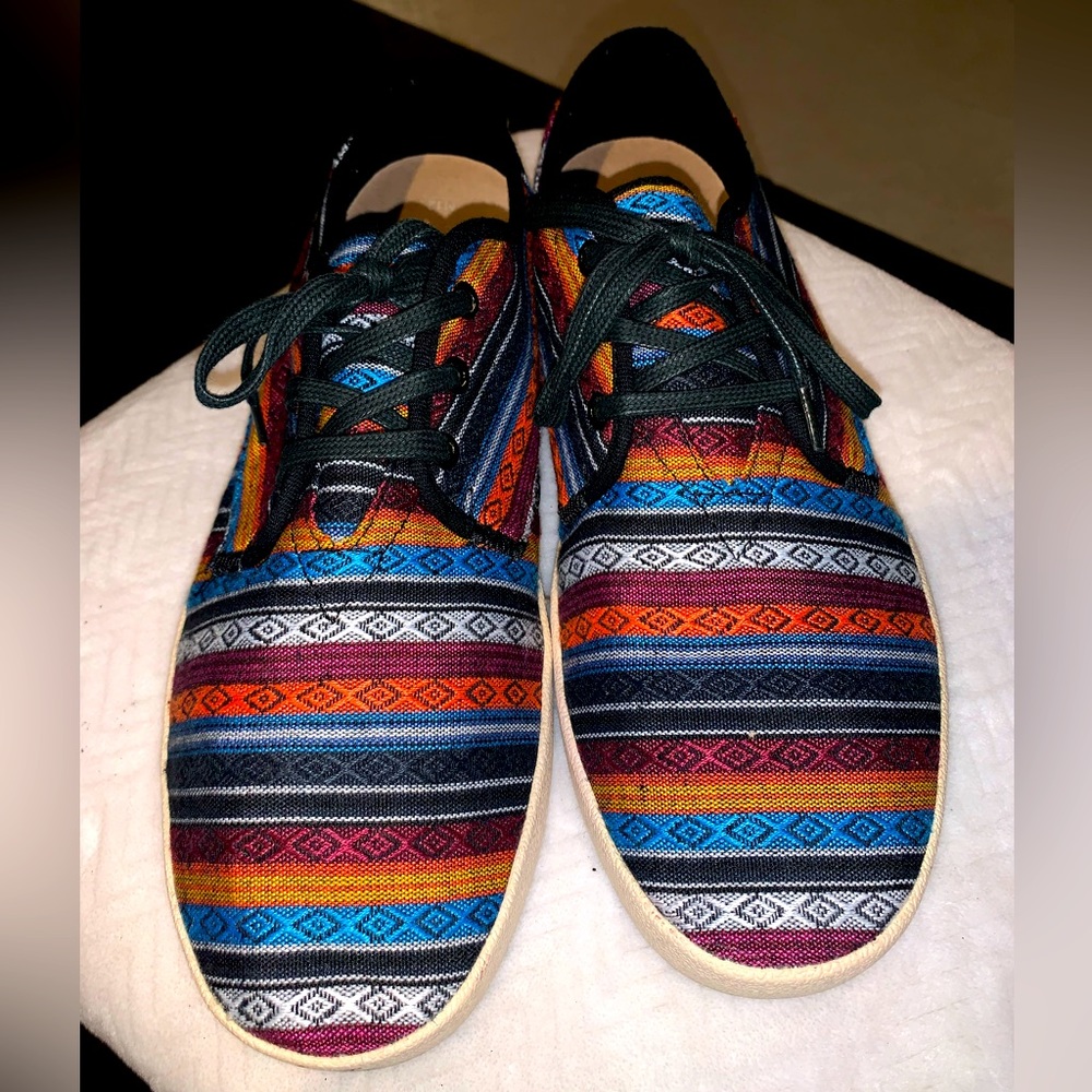 Toms Multi-Color Lace-Ups size 12
